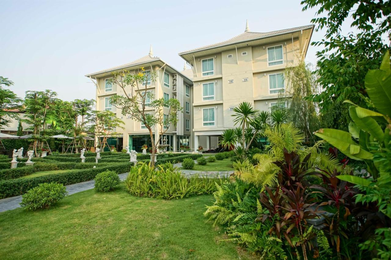 Nantra Chiangmai Riverfront Hotel Chiang Mai Exterior foto